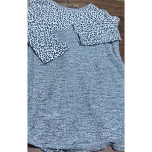 Style & Co Women's 3/4 Sleeve tunic Grey,‎ Leopard Top Bottom Grey White Solid M